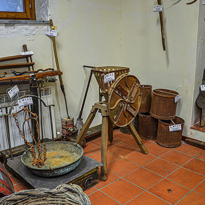 Dettaglio Oggetti Antichi